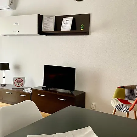 Apartamento Vivienda Con Parking Incluido - Zona Van Dyck