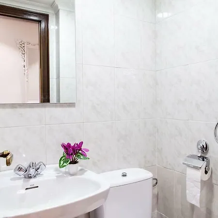 Vivienda Con Parking Incluido - Zona Van Dyck Apartamento *